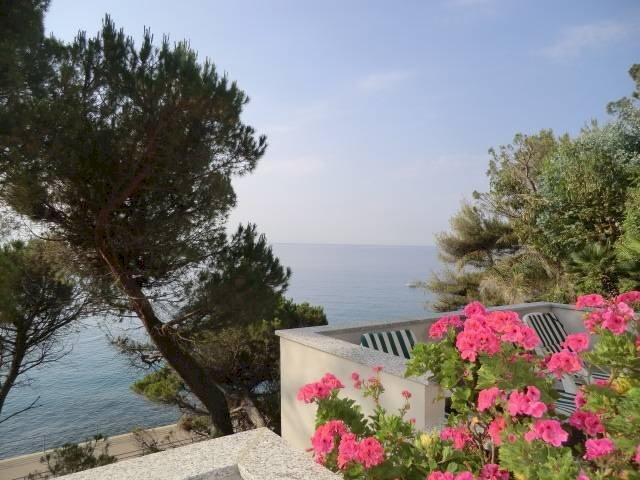 Three-room apartment via Helvetia, 22, Varazze - photo 1