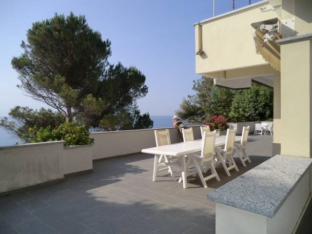 Three-room apartment via Helvetia, 22, Varazze - photo 2