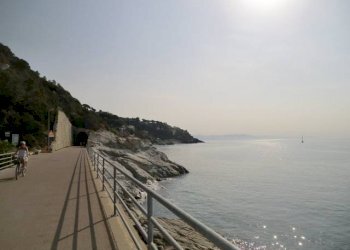 Trilocale via Helvetia, Varazze - foto 12