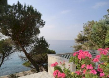Trilocale via Helvetia, 22, Varazze - foto 1