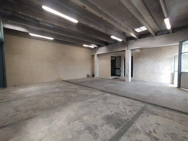 Capannone strada Statale Monregalese, 20, Pianfei - foto 3