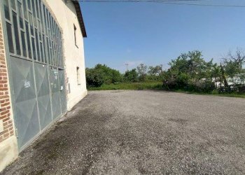 Capannone strada Statale Monregalese, 20, Pianfei - foto 17