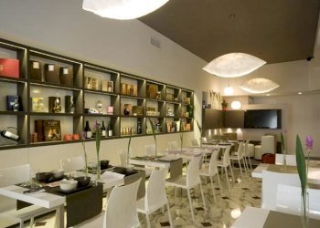 arredamenti-caffetteria-bar-ristoro.jpg - Bar - Tabacchi - Ricevitoria Viale G. Puccini, Lucca - foto 2