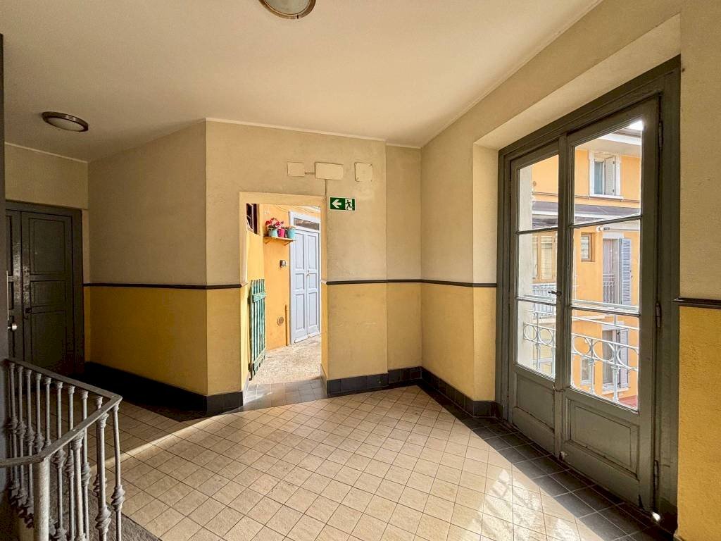 Interno palazzo - Three-room apartment via Tortona, Milano (neighborhood Porta Genova) - photo 1