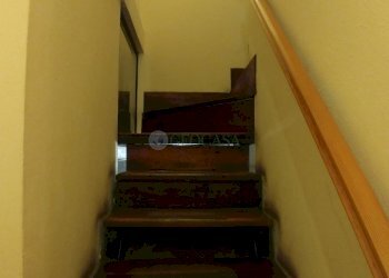 09.jpg - Locale Commerciale Via del Carmine 7, Sarzana - foto 9