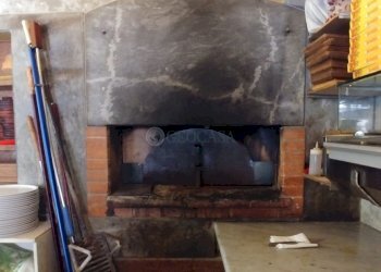 14.jpg - Locale Commerciale Via del Carmine 7, Sarzana - foto 13