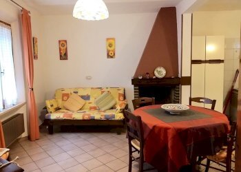 08.jpg - Townhouse Piazza San Lorenzo, Castiglione del Lago - photo 8