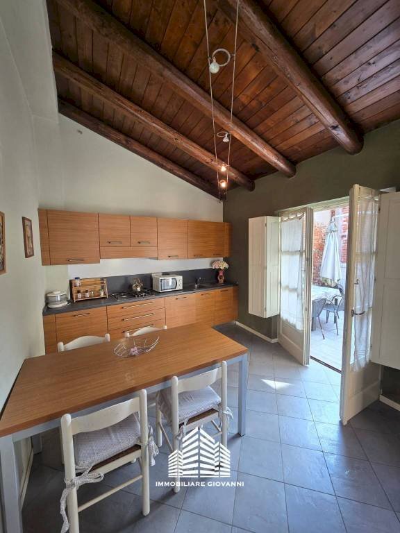 Cucina - Bilocale via Carlo Alberto, Bra - foto 3