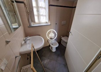 Bagno - Bilocale via Carlo Alberto, Bra - foto 10