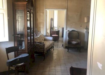 appartamento con terrazzo fivizzano centro piazza  - Appartamento piazza Vittorio Emanuele, Fivizzano - foto 10