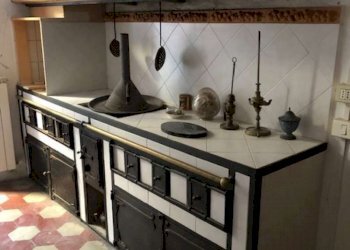 appartamento con terrazzo fivizzano centro piazza  - Appartamento piazza Vittorio Emanuele, Fivizzano - foto 12