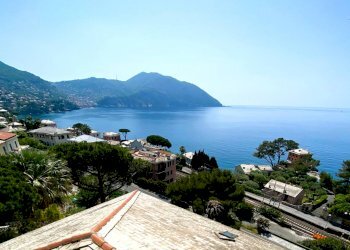 VISTA - Villa via Camillo Benso di Cavour, 104, Recco - foto 1