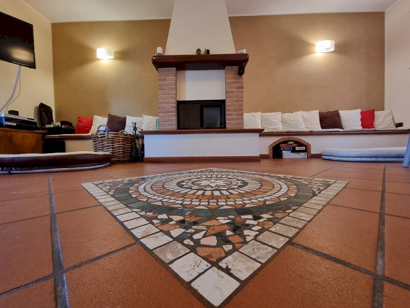 Villa via Miraflores, L'Aquila - foto 1