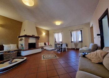Villa via Miraflores, L'Aquila - foto 19