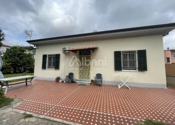 IN344_Villetta_indipendente_in _vendita_con giardi - Villa Arcola - photo 15