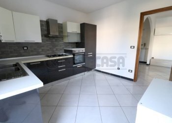 6_Cucina  (FILEminimizer).JPG - Appartamento Terre del Reno - foto 6