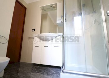 8_Bagno  (FILEminimizer).JPG - Appartamento Terre del Reno - foto 9