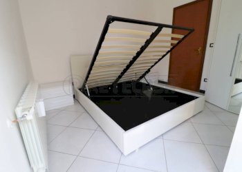 11_Letto matrimoniale (FILEminimizer).JPG - Appartamento Terre del Reno - foto 12