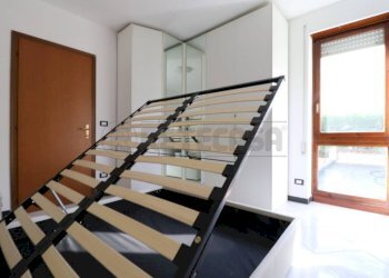 12_Letto Matrimoniale (FILEminimizer).JPG - Appartamento Terre del Reno - foto 13