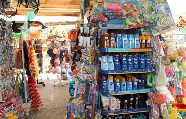 793cad11a31b44b2a1a42db3d327d25a.jpg - Edicole - Edicole con Chiosco Via Pisana 3672, Lucca - foto 3