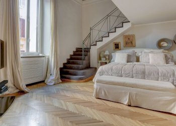 camera da letto - Appartamento piazza Borghese, 8, Roma (zona Centro Storico) - foto 23