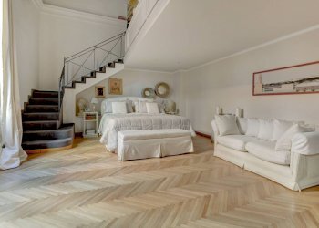 camera da letto - Appartamento piazza Borghese, 8, Roma (zona Centro Storico) - foto 26