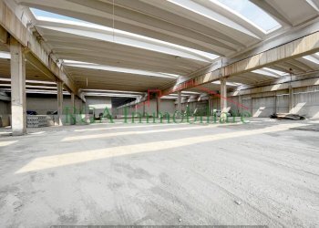 Interno non residenziale - Capannone Sp della Valle Brembana, Dalmine - foto 10