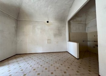Stabile - Palazzo via cadorna 4, Busca - foto 9