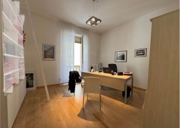 Ufficio Via Carlo Emanuele 25, Cuneo (zona Centro) - foto 13