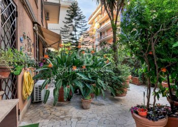 Apartment Via Vincenzo Tangorra, Roma (neighborhood Fleming) - photo 4