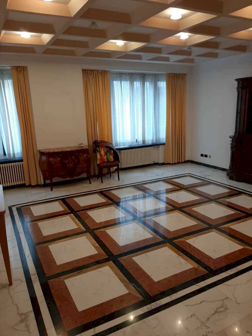 fbcf47ca-585a-4105-8ec9-3db6fbc019fa.jpg - Apartment Sarzana - photo 1