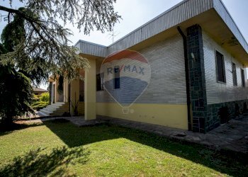 Villa SP 79, 34 
 Valenza, Valenza - foto 12