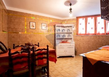 Villa SP 79, 34 
 Valenza, Valenza - foto 14