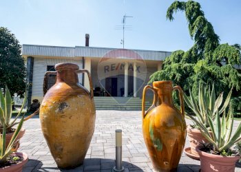 Villa SP 79, 34 
 Valenza, Valenza - foto 16