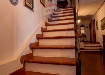 Villa Via Dante Alighieri, 55 
 Sale, Sale - foto 31