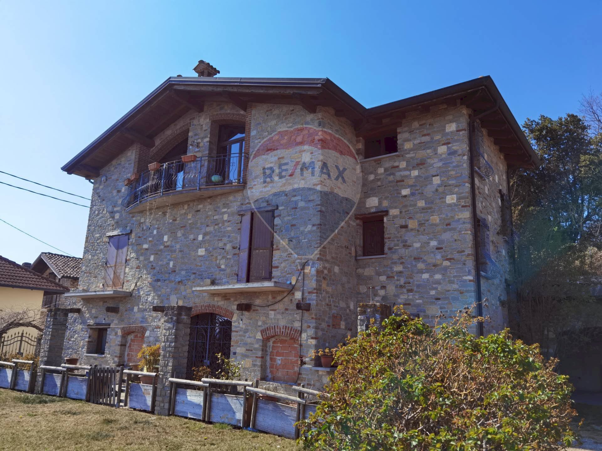 Independent house Girini, Montabone, Montabone - photo 1