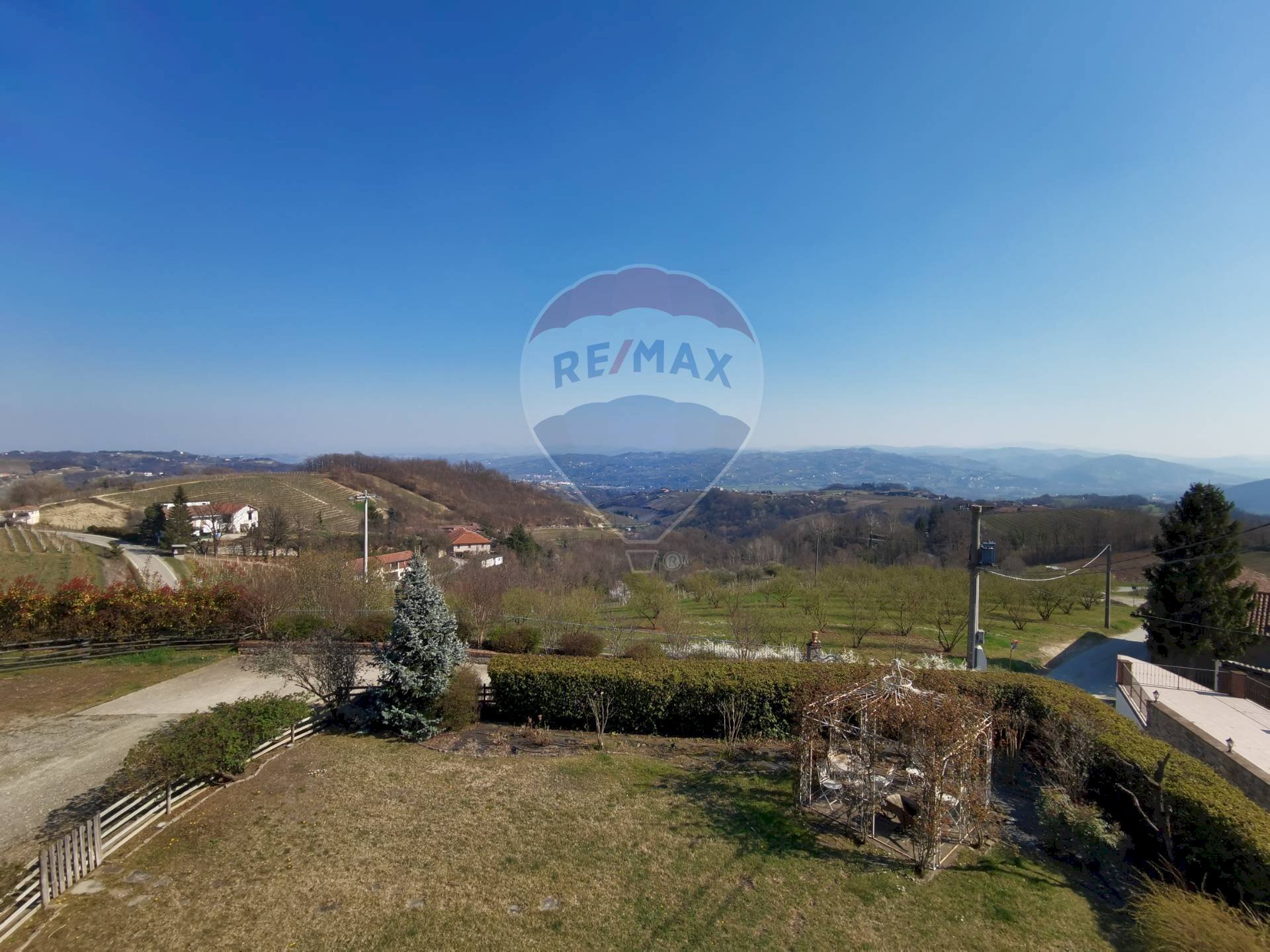 Independent house Girini, Montabone, Montabone - photo 2