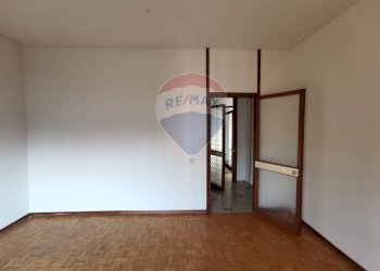 Trilocale Corso Felice Cavallotti 
 Centro-P.zza Garibaldi, Alessandria, Alessandria - foto 17