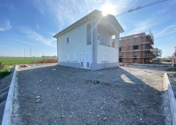 Independent house Sala Bolognese - photo 3