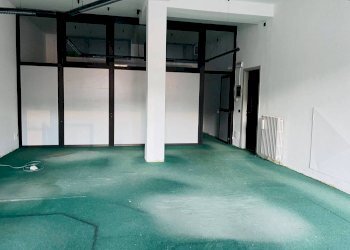 interno - Negozio via San Michele, 2, Varese - foto 5