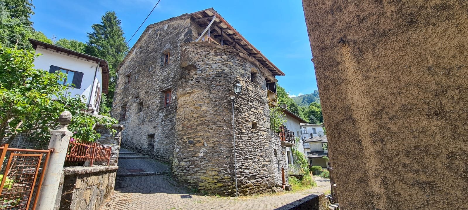 Casa indipendente Rezzoaglio - foto 1