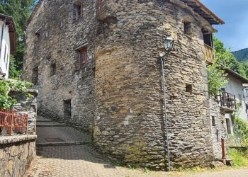 Casa indipendente Rezzoaglio - foto 2