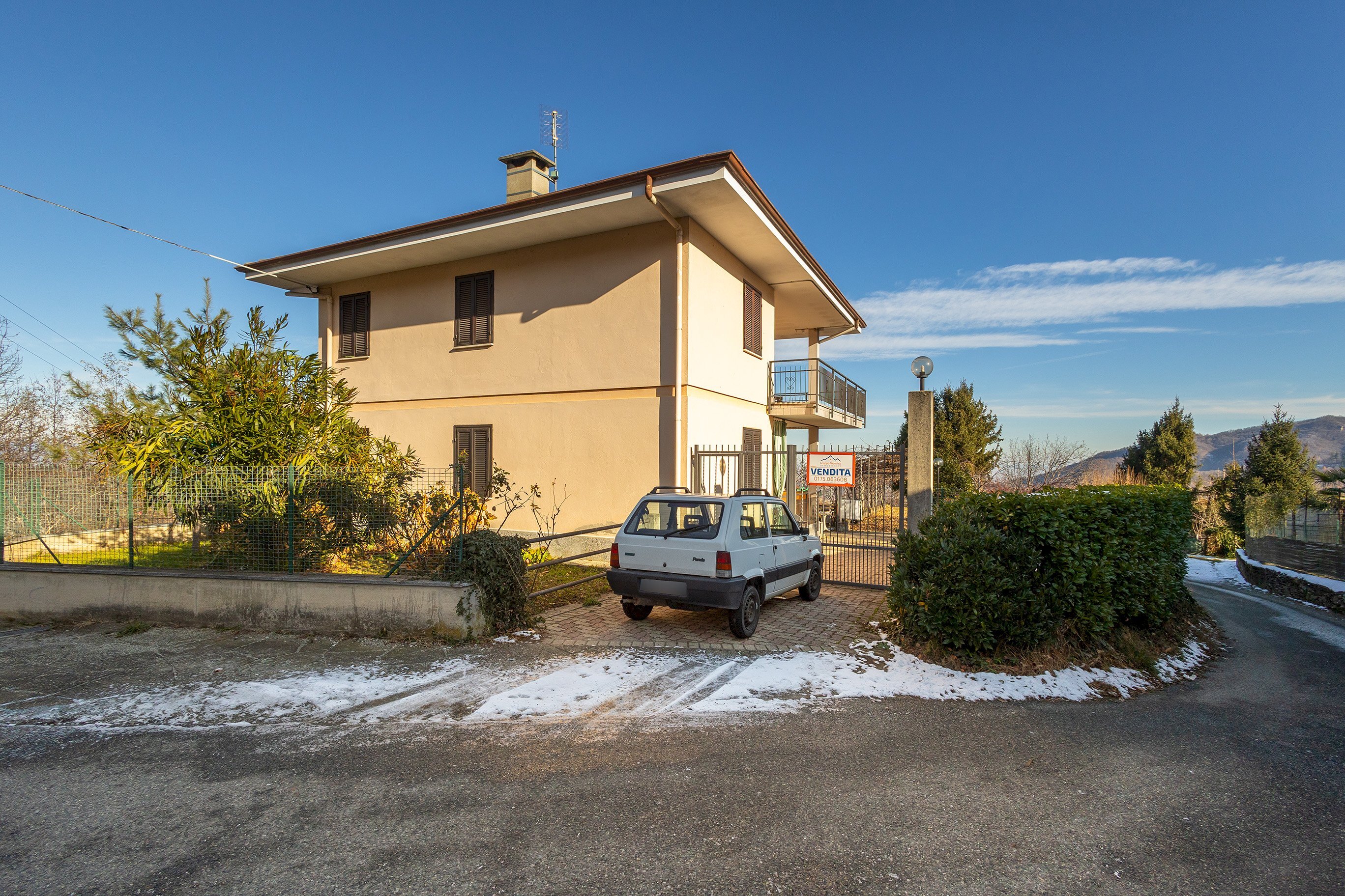 Casa indipendente Via Comba Carle, 36, Barge - foto 3