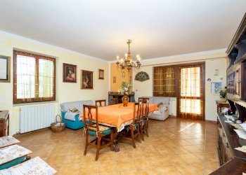 Independent house Via Comba Carle, 36, Barge - photo 5