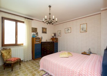 Independent house Via Comba Carle, 36, Barge - photo 19