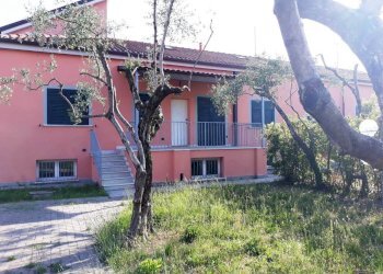 7COR.jpg - Villa Trifamiliare Sarzana - foto 1
