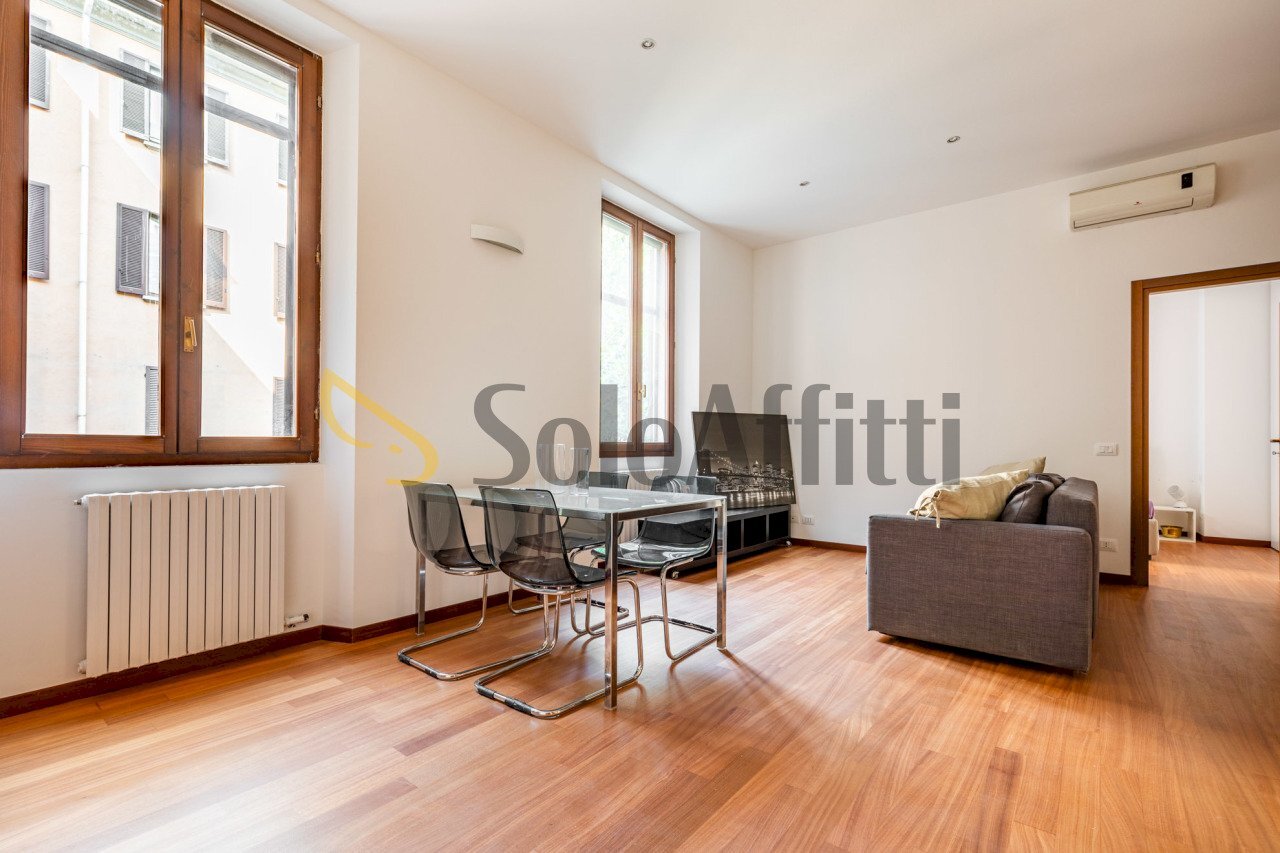 correggio16-003.jpg - Two-room apartment Via Correggio 16, Milano (neighborhood Buonarroti) - photo 3