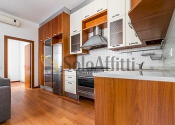 correggio16-004.jpg - Two-room apartment Via Correggio 16, Milano (neighborhood Buonarroti) - photo 4