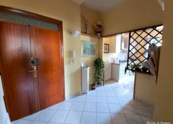 2.jpg - Quadrilocale Via Leonardo da Vinci, Chiusi - foto 2