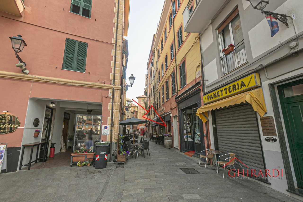 8.1 ESTERNO.jpg - Bar Tavola Calda - Fredda Via Malocello 12, Varazze - foto 1